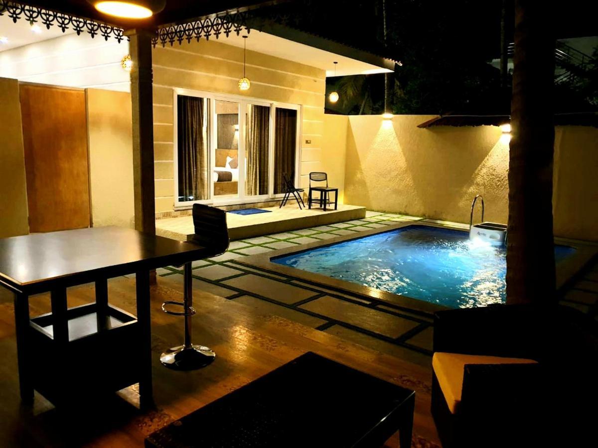 D Wayfarer Inn Resort 埃罗德 外观 照片